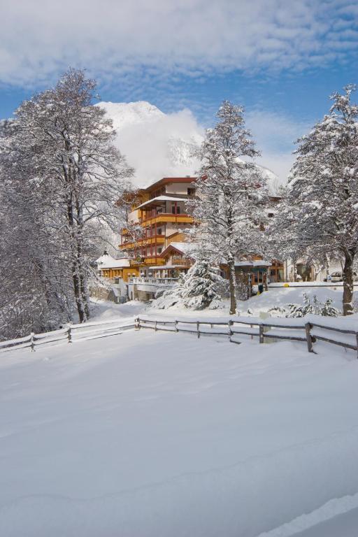 Huber Hotel Tramserhof Ландек Екстер'єр фото